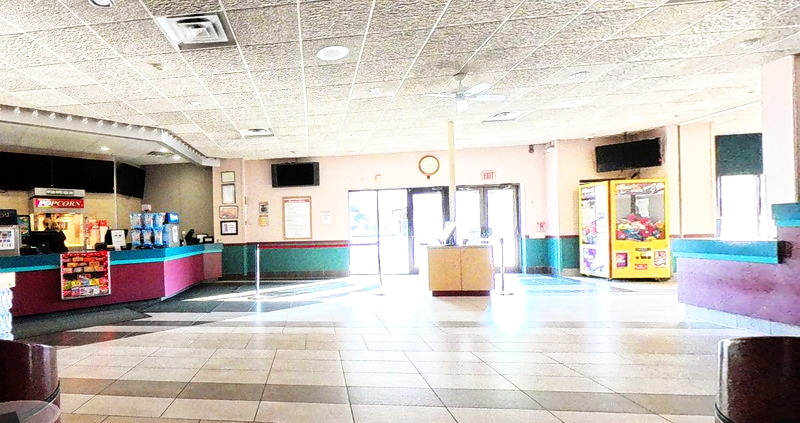 GQT Cadillac (Cadillac 5 Theatres) - From Website (newer photo)